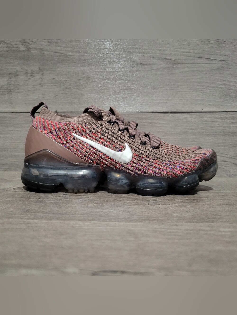 Nike Air VaporMax Flyknit 3 Womens Size 7 Plum Eclipse AJ6910-200